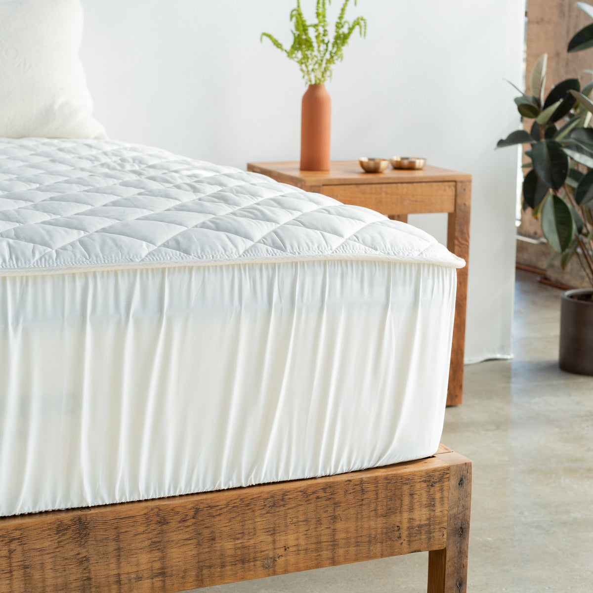Avocado Green Mattress Organic Pad Protector handmade in US USA Los Angeles cotton quilted